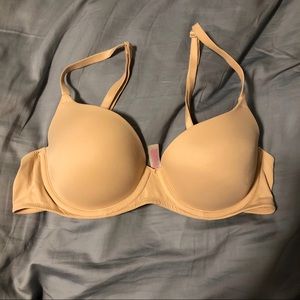 VS Pink Lightly Lined Bra